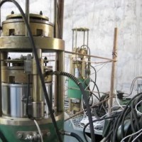 湖南液压提升定制-鼎恒液压厂家定做液压顶升设备