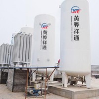 北京液化天然气储罐定做厂家~百恒达祥通加工低温储罐（卧式）
